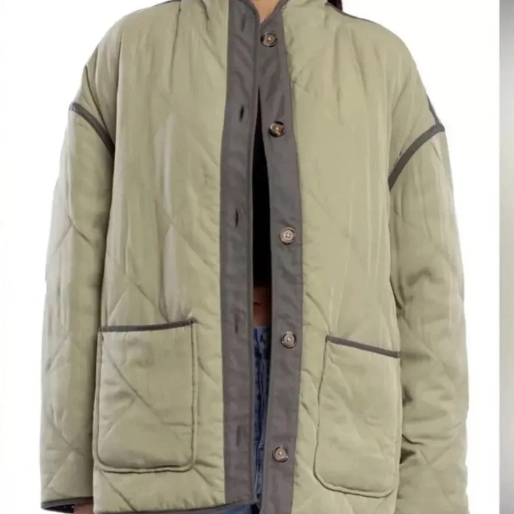 BLANK NYC Size L Reversible Quilted Jacket Green or Floral Button Front NWT $128